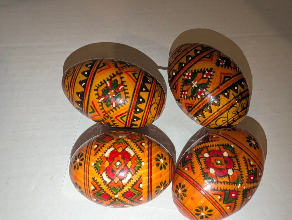 4 Vintage Authentic Ukrainian USSR Hand Painted Easter Eggs Petrykivka Pysanky 2